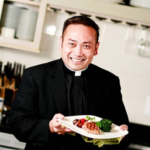 Father Leo Patalinghug